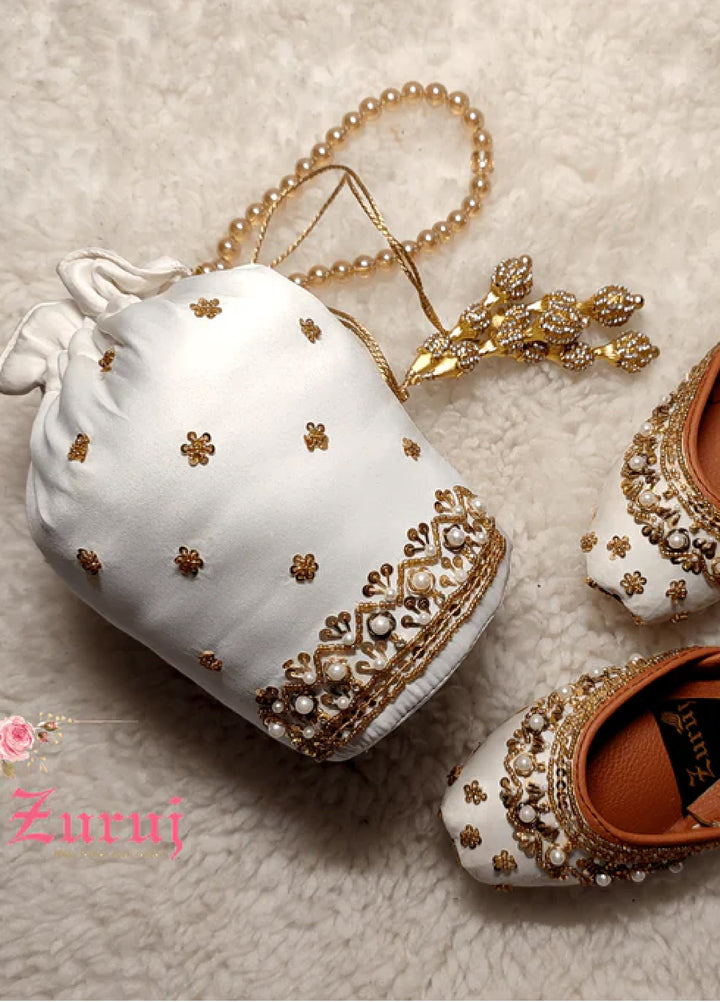 Zuruj Festive Style  Potli X Khussa  PL-93