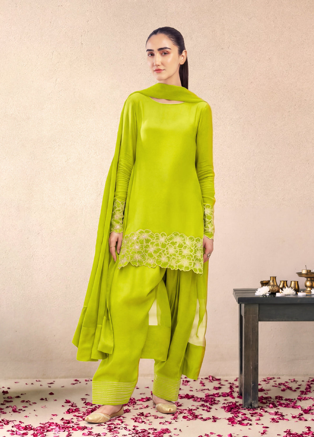 Dareecha by Daak RTW Embroidered Cotton Silk 3 Piece Suit MFS-L MASHAL MFS-L - Festive Collection
