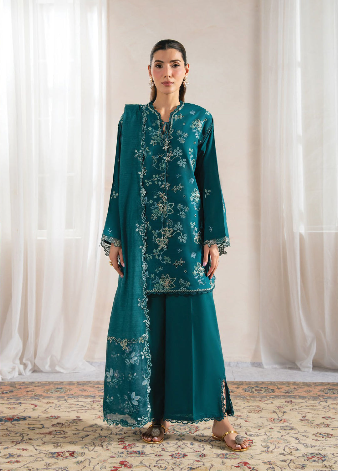 Seran Unstitched Embroidered Lawn 3 Piece Suit SN26ULLE Teyra D-07 - Eid Collection