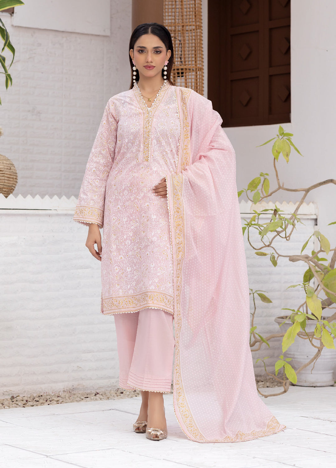 Regalia Textiles Premium Printed Gold Paste Unstitched Lawn 3 Piece Suit RG26UPG D-2 - Summer Collection