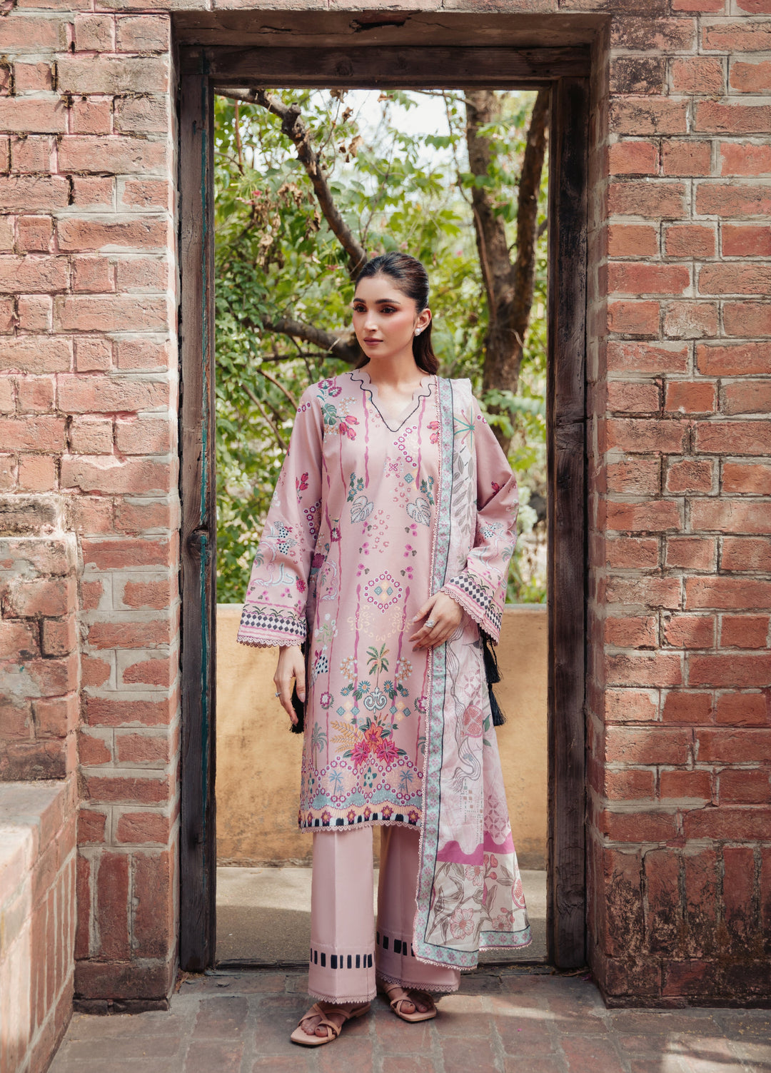 Zync by Florent Unstitched Printed Lawn 3 Piece Suit FL26ULE FZ-8 - Eid Collection