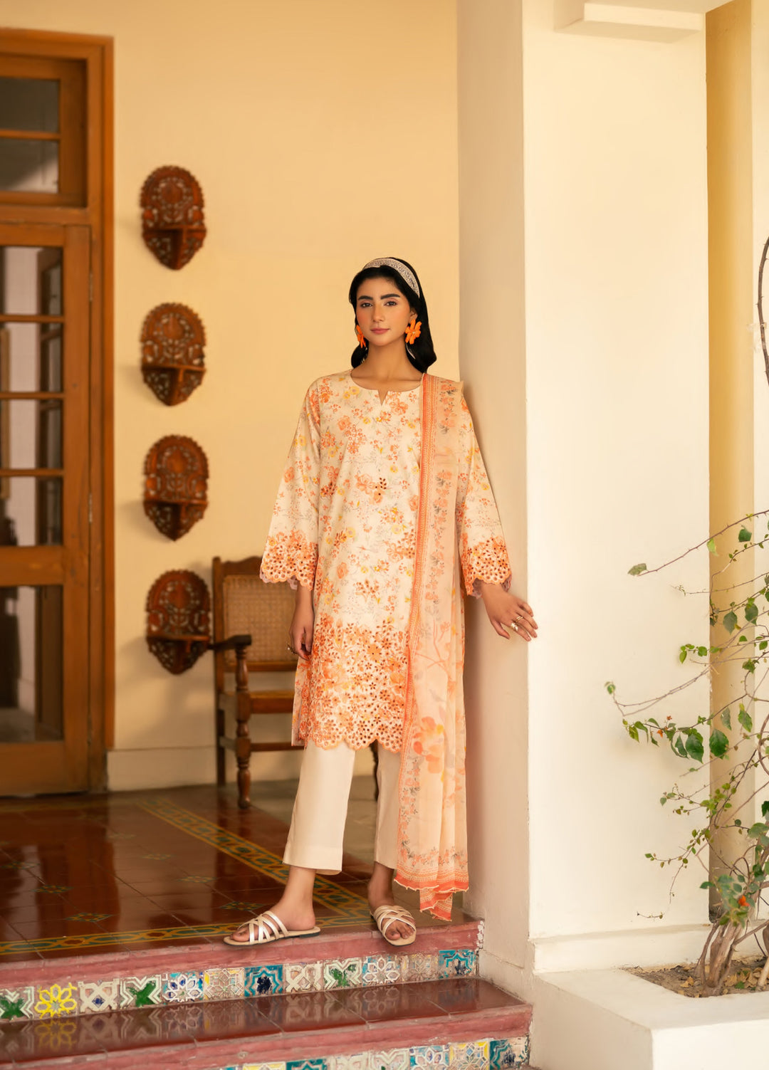 Bagh by Rashid Textiles Unstitched Embroidered Lawn 3 Piece Suit RT26UBL 3723 - Casual Collection
