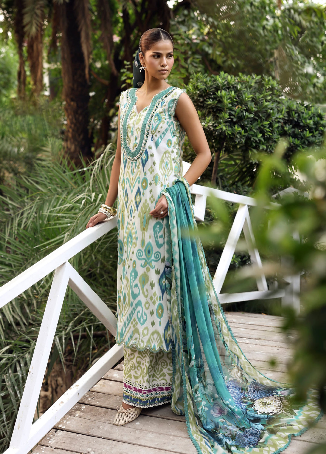 Belladore by Elaf Premium Unstitched Printed Lawn 3 Piece Suit EL26ULB June EPA-2B - Summer Collection
