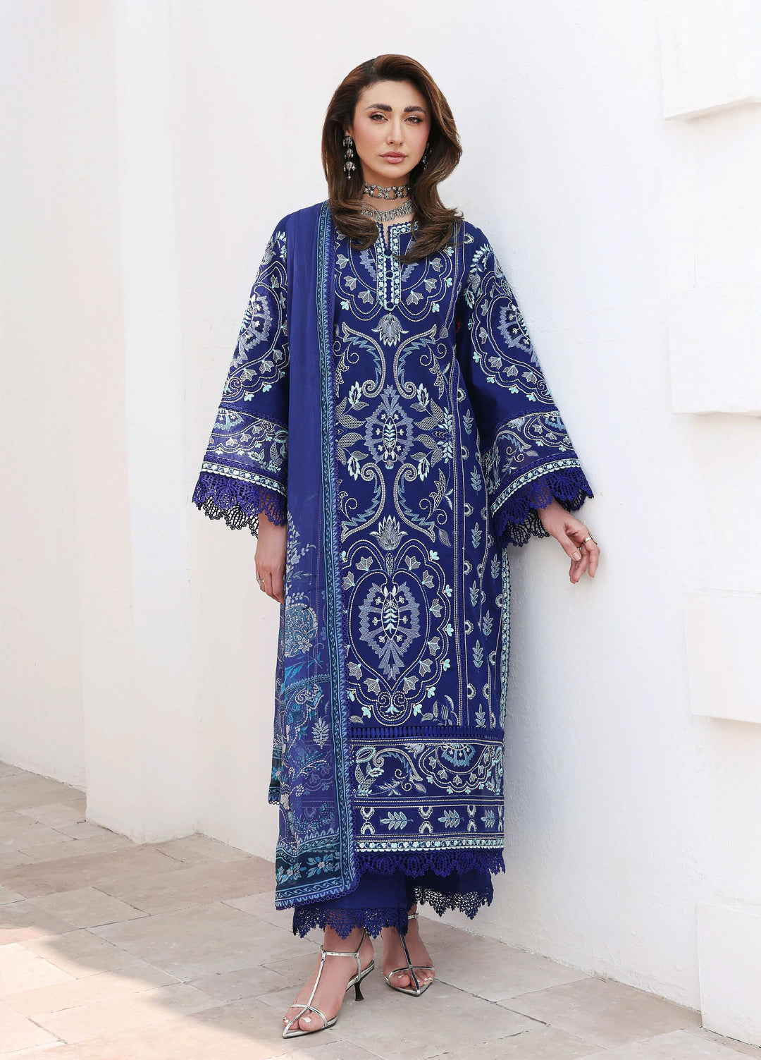 Floral Reverie by Roheenaz Unstitched Embroidered Lawn 3 Piece Suit RN26UFRL DAYLIGHT CHARM - Festive Collection
