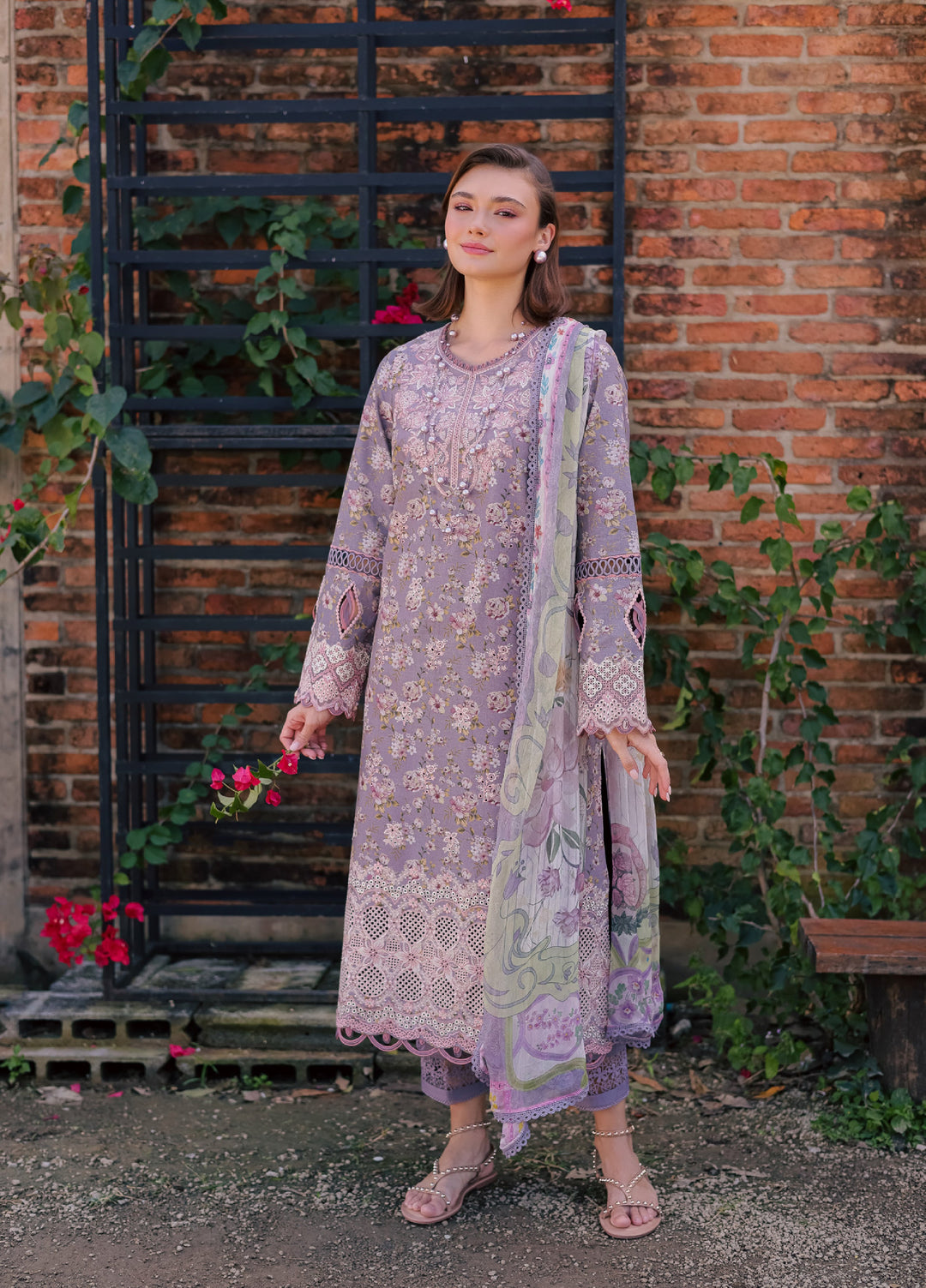 Shezlin by Aabyaan Unstitched Embroidered Chikankari 3 Piece Suit ABY26UCS RAAHEEN - Eid Collection