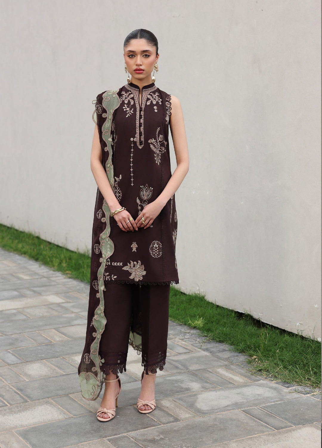 Q Line by Qalamkar Unstitched Embroidered Lawn 3 Piece Suit QLK26ULQ YASRA QKL-15 - Festive Collection