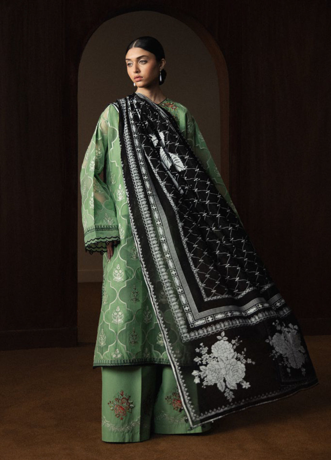 Satori by Zara Shahjahan Unstitched Embroidered Lawn 3 Piece Suit ZS26USL D-6 MIDORIYA - Summer Collection