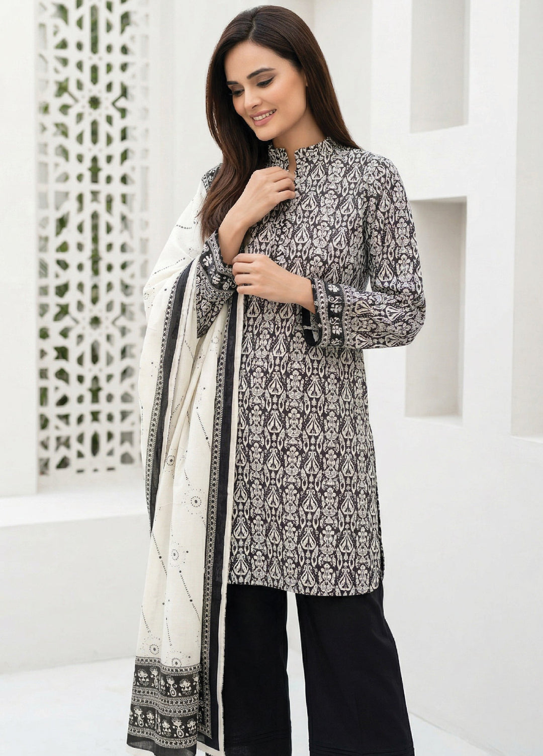 Black N White by Regalia Textiles Unstitched Printed Lawn 3 Piece Suit RG26ULBW D1 - Casual Collection