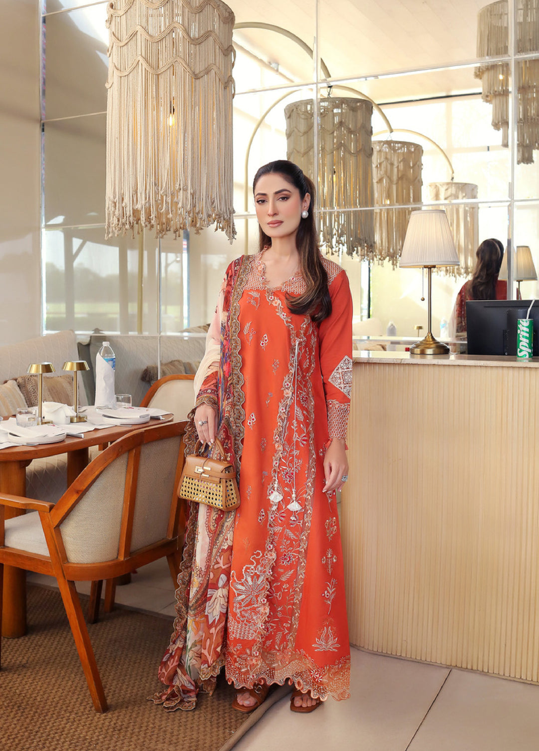 Asifa and Nabeel Unstitched Embroidered Lawn 3 Piece Suit AN26ULE Coral Fusion VSL 26-06 - Eid Collection