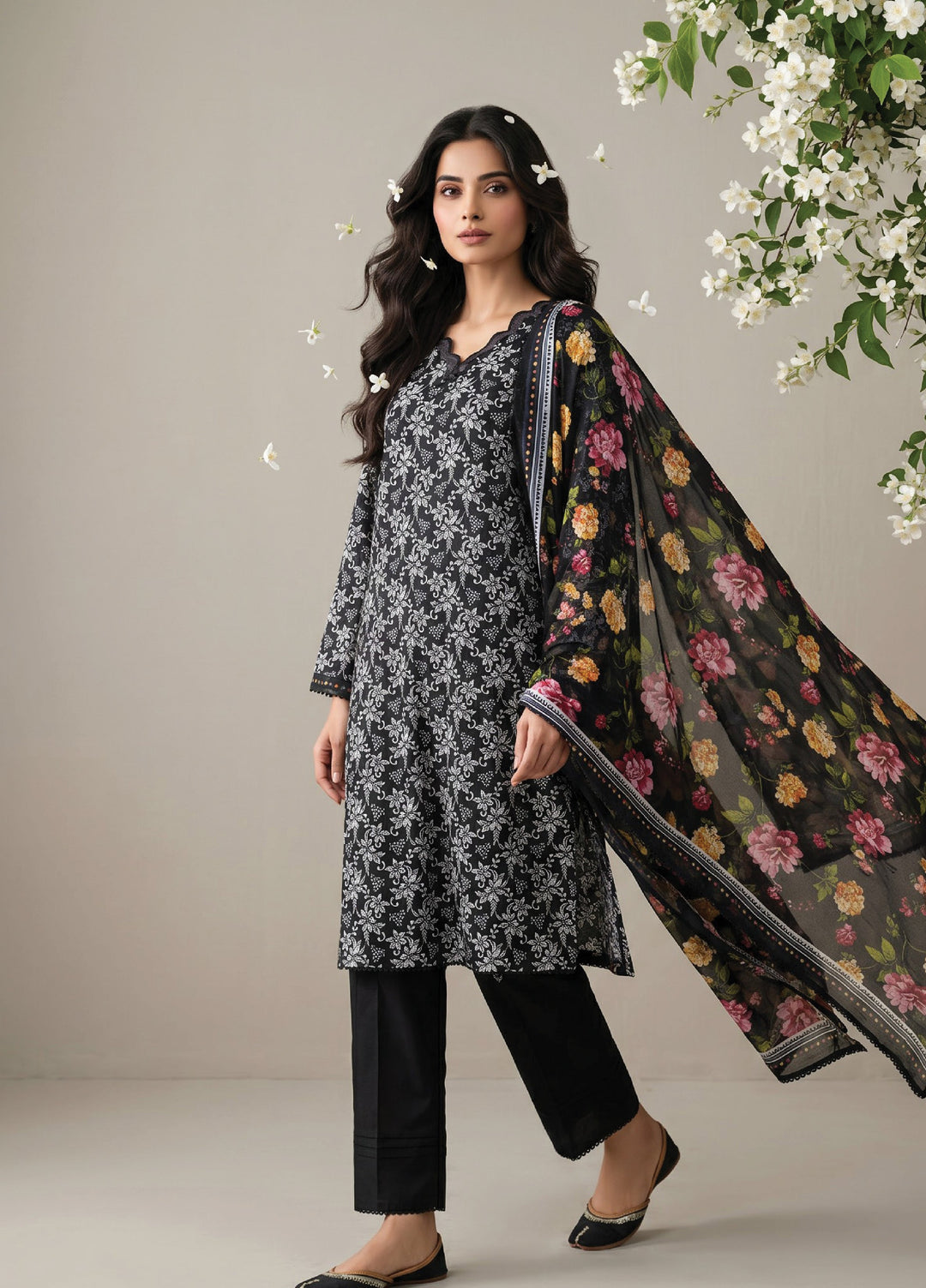 Salina by Regalia Textiles Unstitched Printed Lawn 3 Piece Suit RG26USI D-9 - Casual Collection