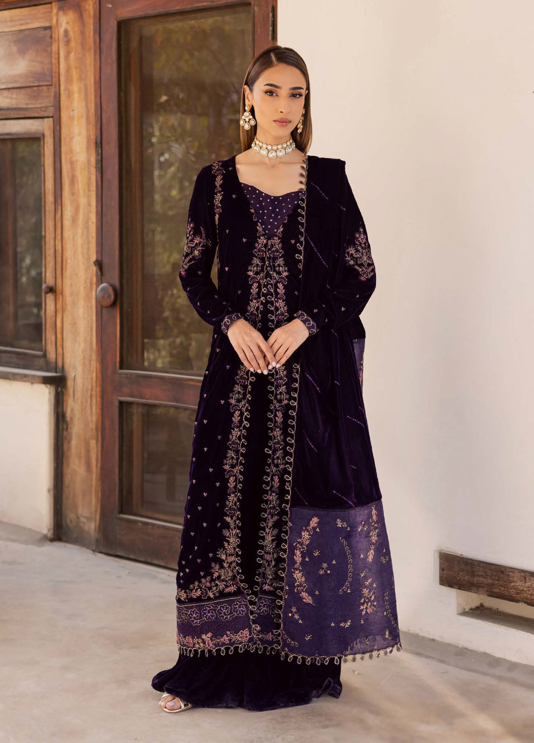 Nureh Maya Unstitched Velvet Embroidered 3 Piece Suits NU25MF NW-123 - Festive Collection