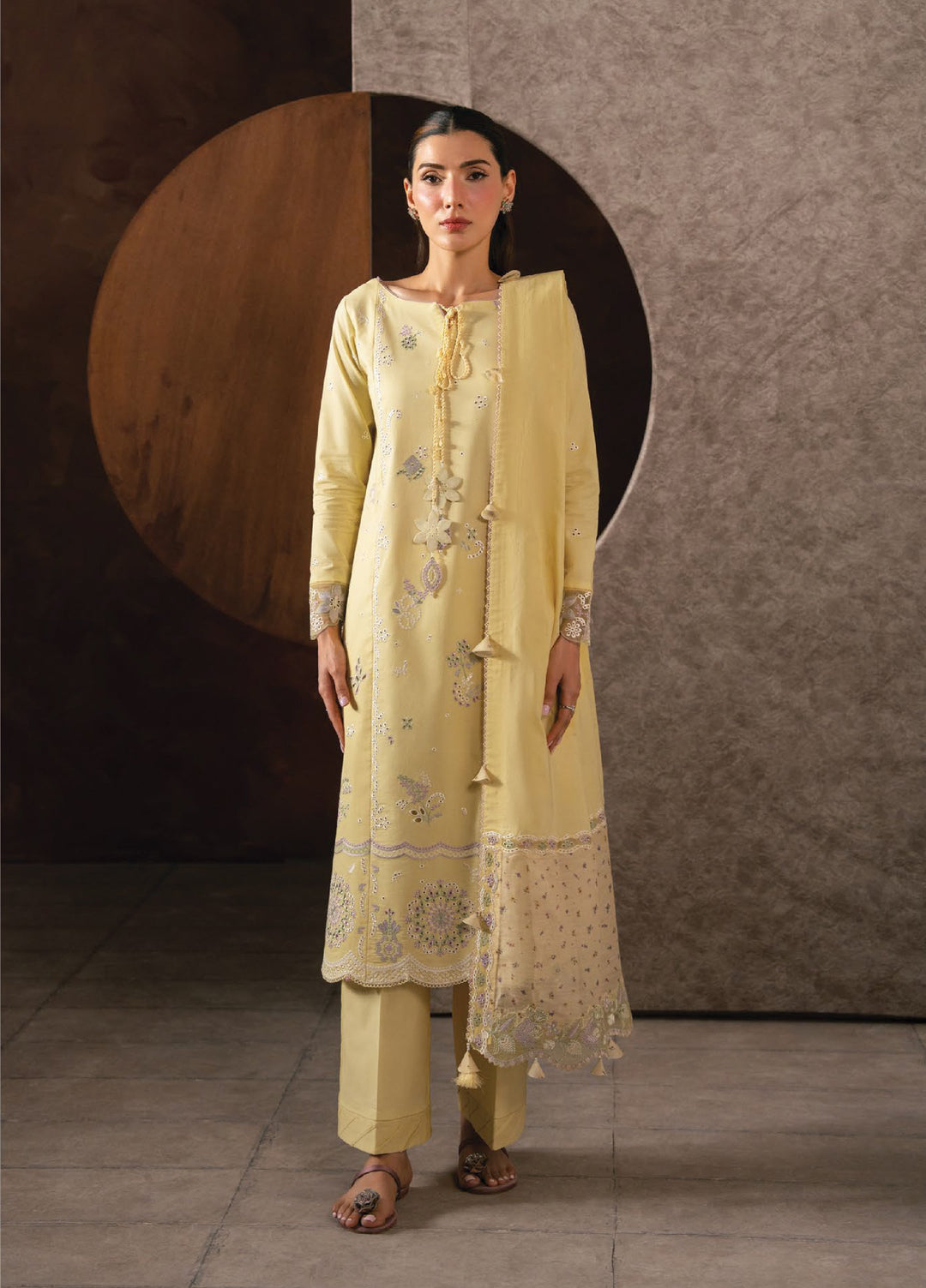 Seran Unstitched Embroidered Lawn 3 Piece Suit SN26ULLE Seyra D-08 - Eid Collection