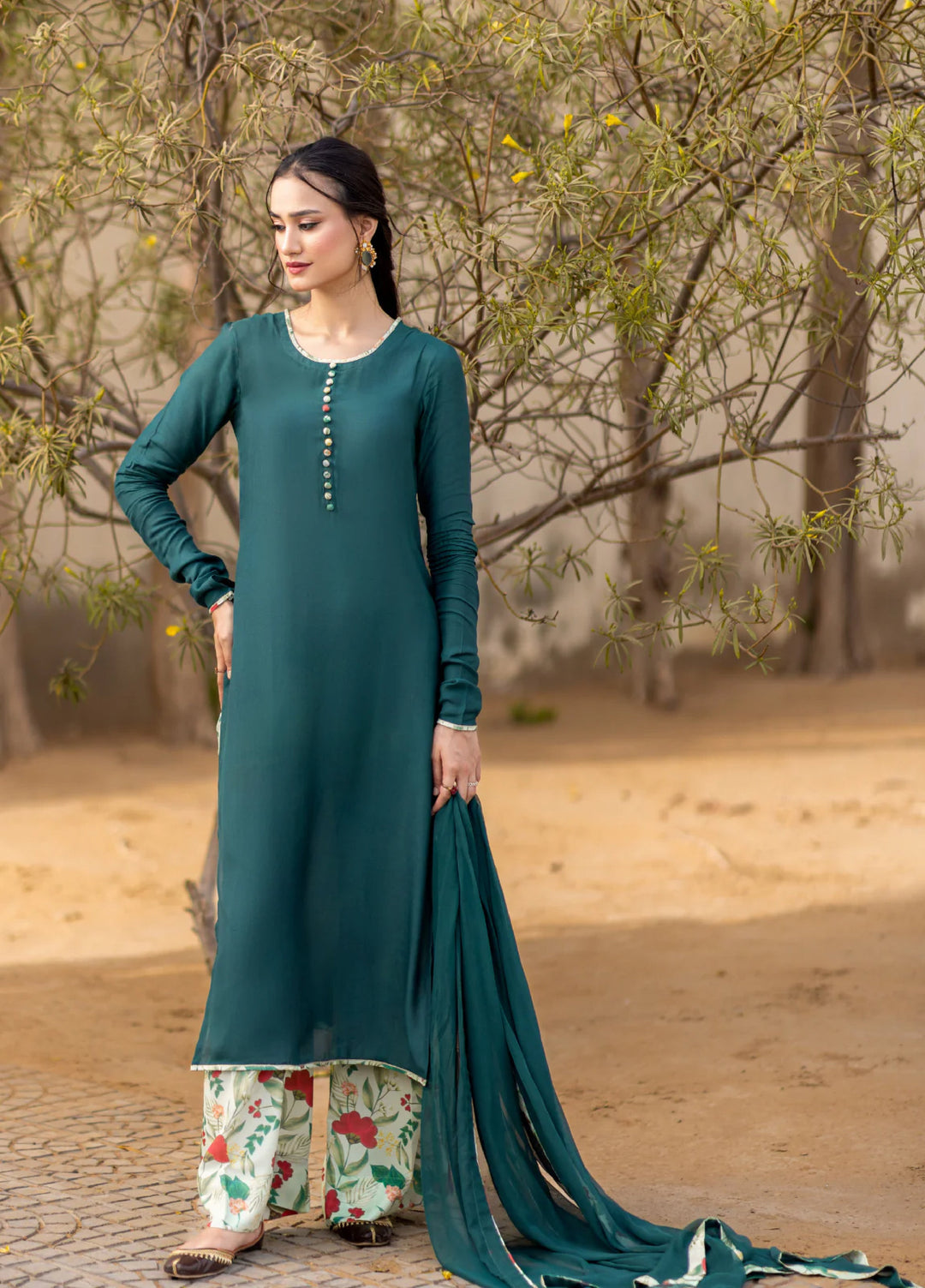 Dareecha by Daak RTW Printed Cotton Silk 3 Piece Suit AKS-BG ANARAH AKS-BG - Festive Collection