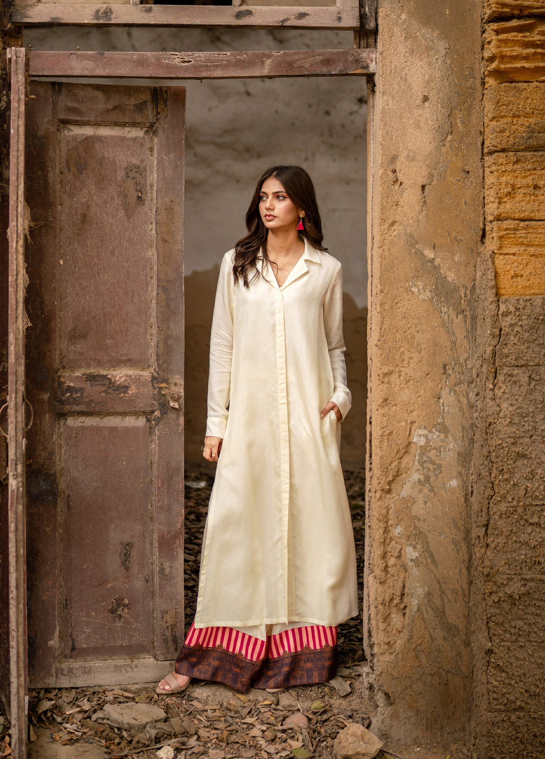 Dareecha by Daak RTW Printed Cotton Silk 2 Piece Suit MCOS-OW MENDOZA MCOS-OW - Festive Collection