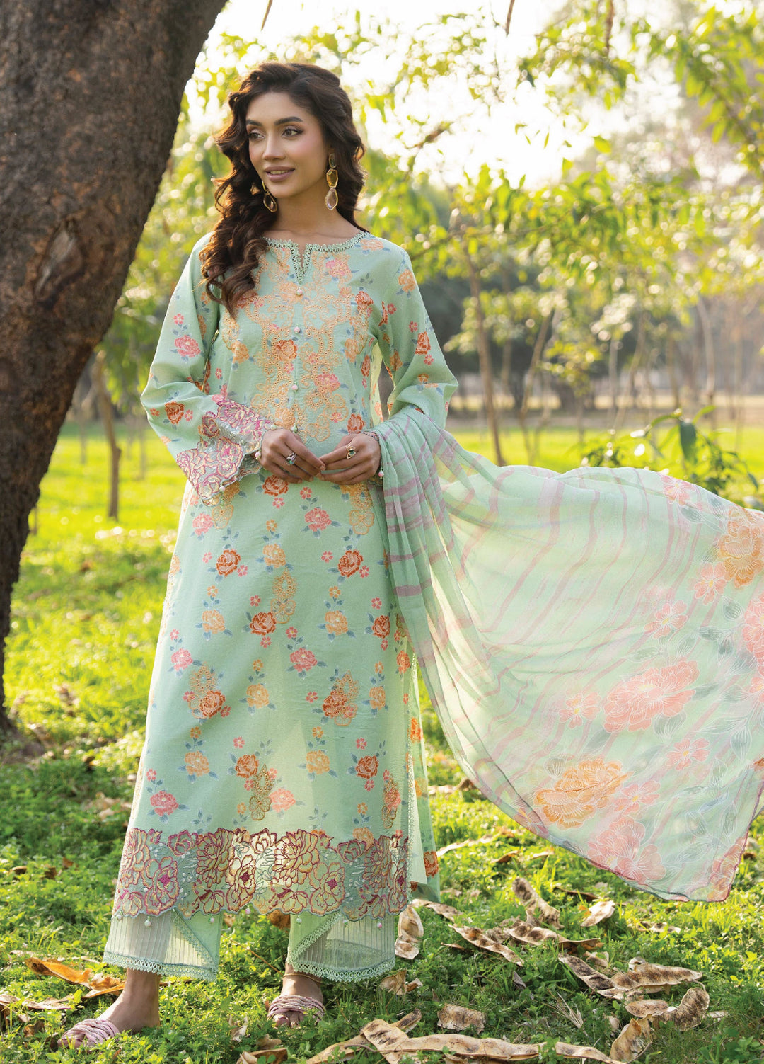 Eden Garden by Humdum Unstitched Embroidered Lawn 3 Piece Suit HB26UED D-10 - Summer Collection