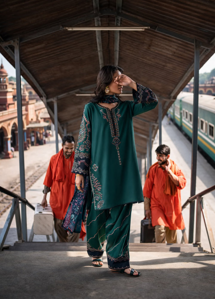 Safarnama by Casuallite RTW Embroidered Cotton Lawn 3 Piece CL26PSCL Emara Graces - Eid Collection