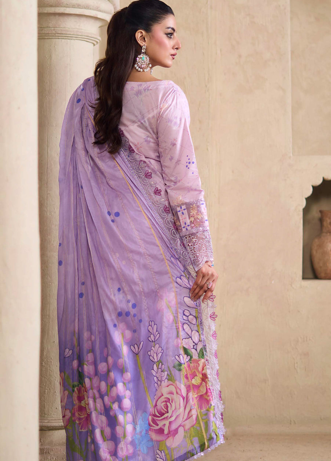 Applique Kari by Al Zohaib Unstitched Embroidered Lawn 3 Piece Suit AZ26AVI D-07 - Summer Collection