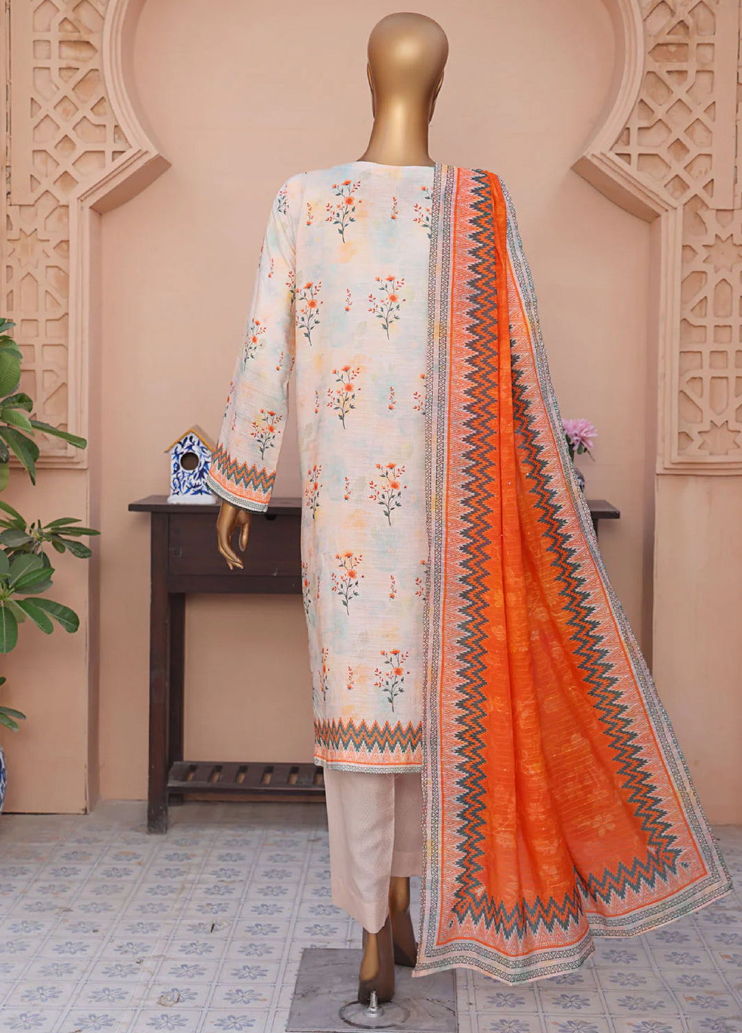 Vogue by Hz Textiles Embroidered Viscose Suits Unstitched 3 Piece VFC-1330 - Winter Collection