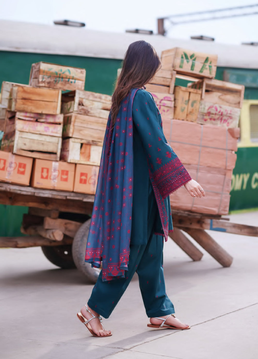 Safarnama by Casuallite RTW Embroidered Cotton Lawn 3 Piece CL26PSCL Aoibh Dusk - Eid Collection