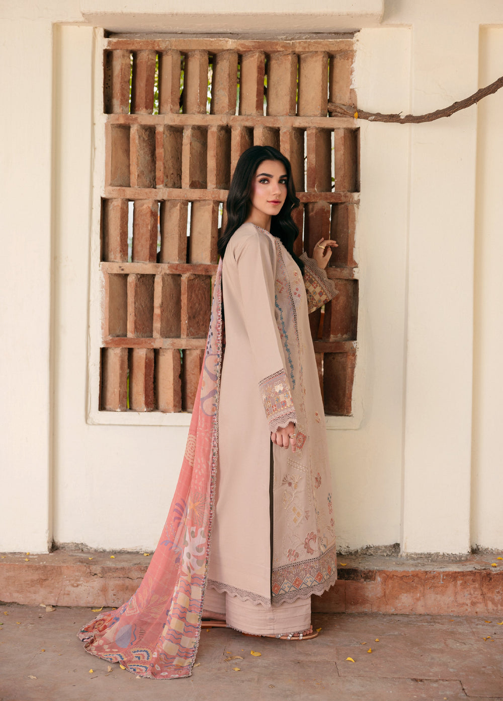 Zync by Florent Unstitched Embroidered Lawn 3 Piece Suit FL26ULZ FZ-4B - Lawn Collection