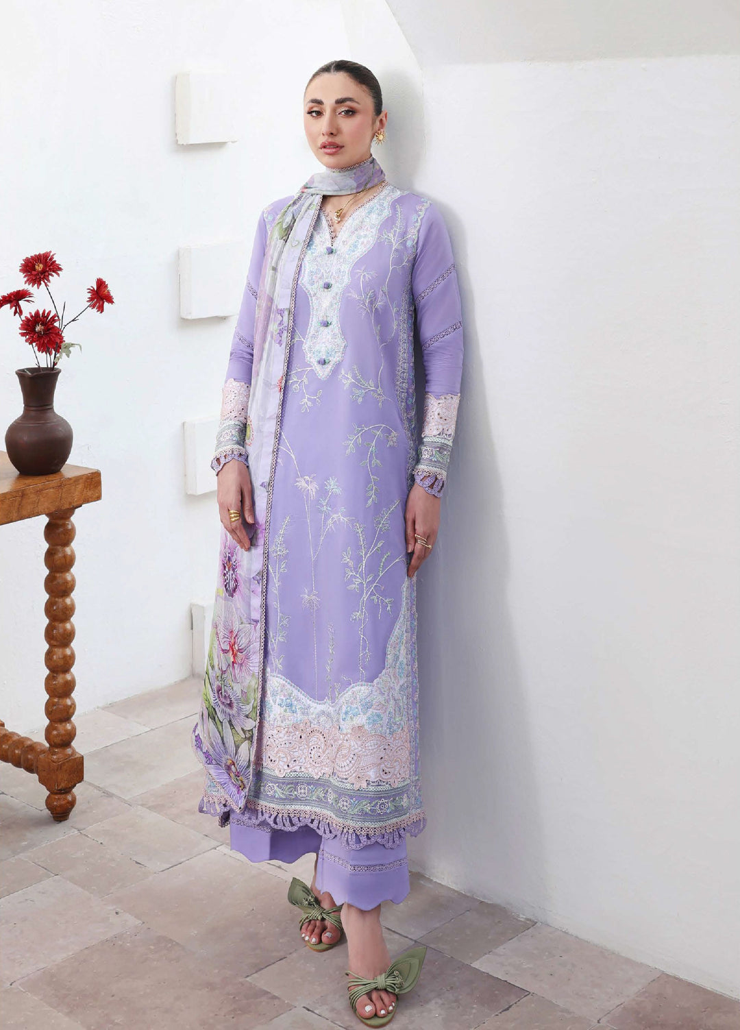 Floral Reverie by Roheenaz Unstitched Embroidered Lawn 3 Piece Suit RN26UFRL WHISPERING - Festive Collection