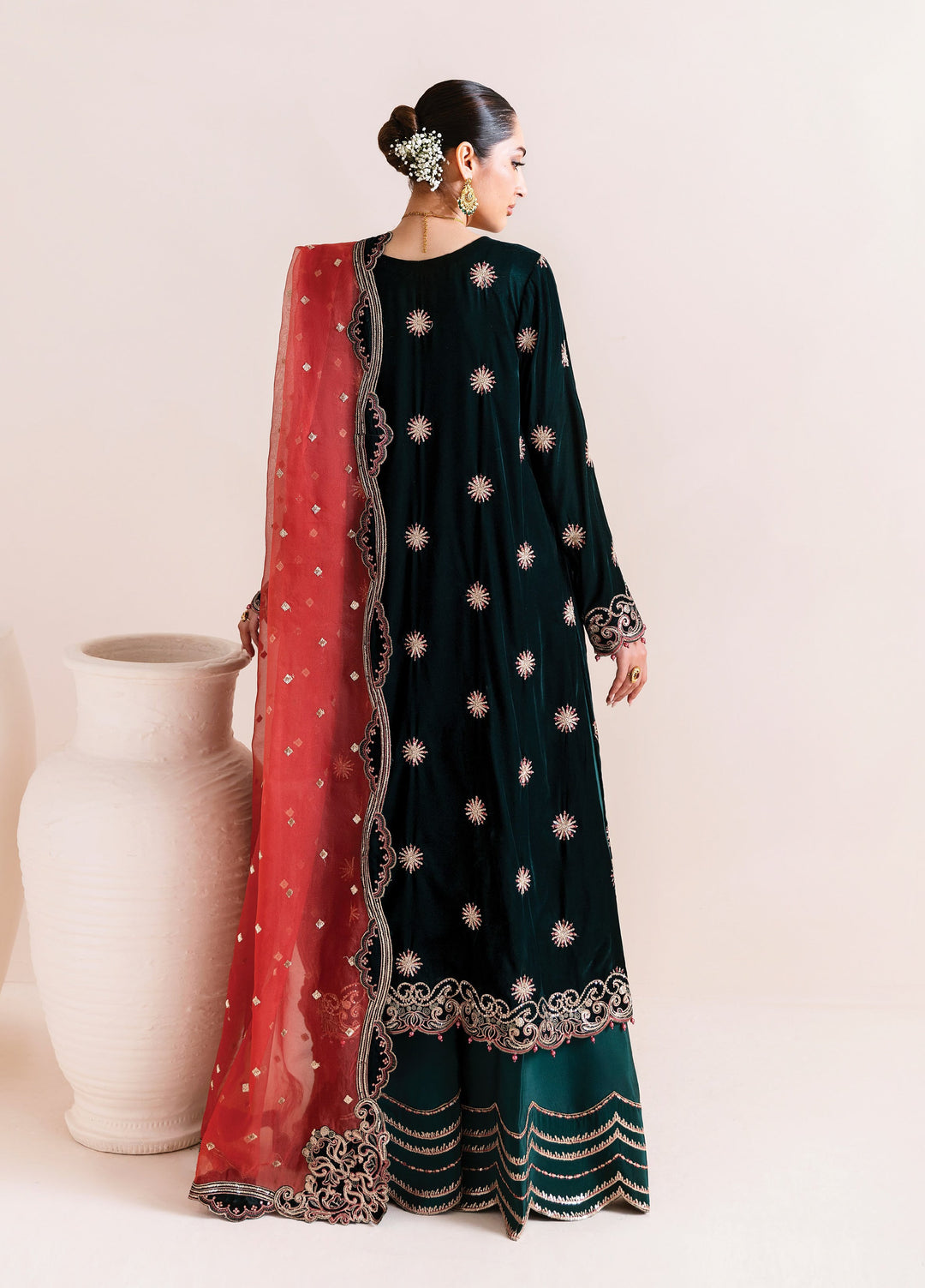 Makhmal by Alizeh Fashion Unstitched Luxury Velvet Embroidered 3 Piece Suits AFB25MV AF-VLT-2227-KISWA - Festive Collection