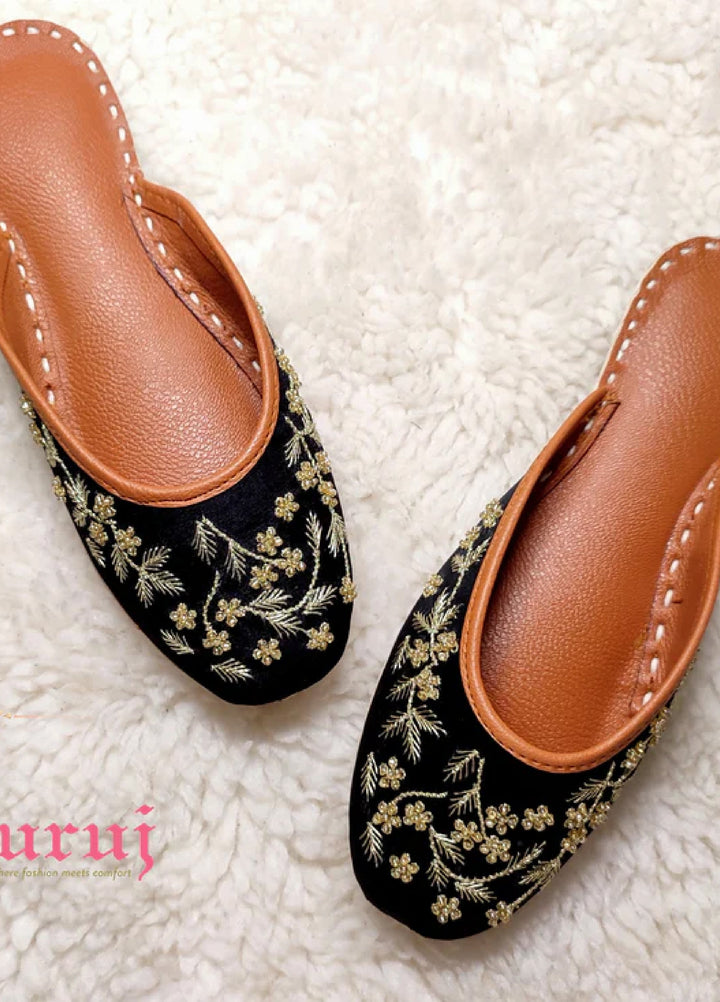 Zuruj Festive Style   Backless Khussay JU-147