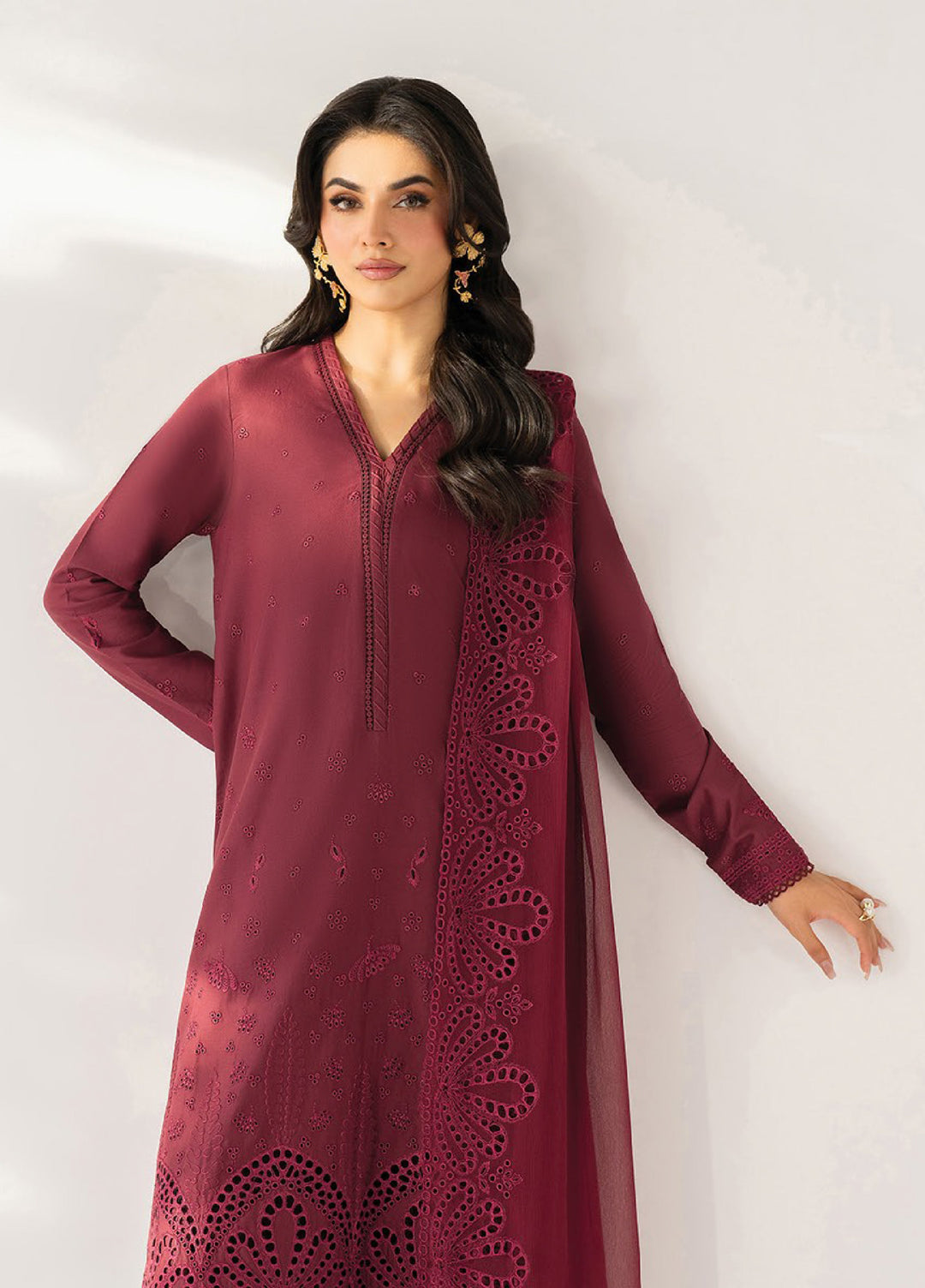 Le'essence by Xenia Formals Unstitched Embroidered Lawn 3 Piece Suit XE26UL D-09 Calais - Summer Collection