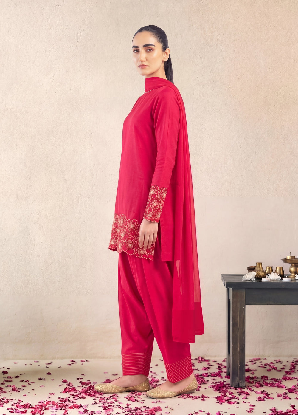 Dareecha by Daak RTW Embroidered Cotton Silk 3 Piece Suit MFS-HP MANAAL MFS-HP - Festive Collection