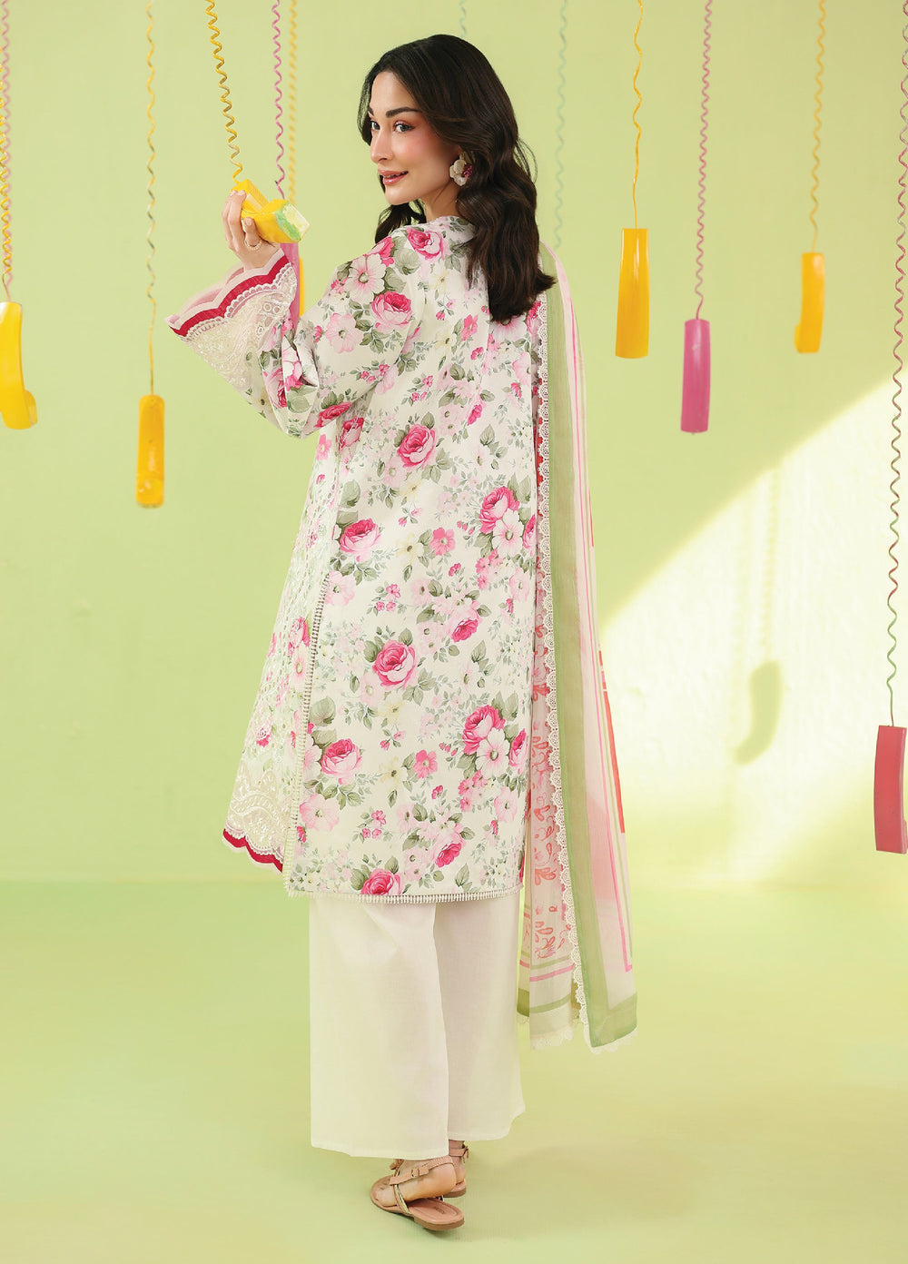 Anaya by Mahnur Unstitched Embroidered Lawn 3 Piece Suit MN26UALV AN2-19 - Festive Collection