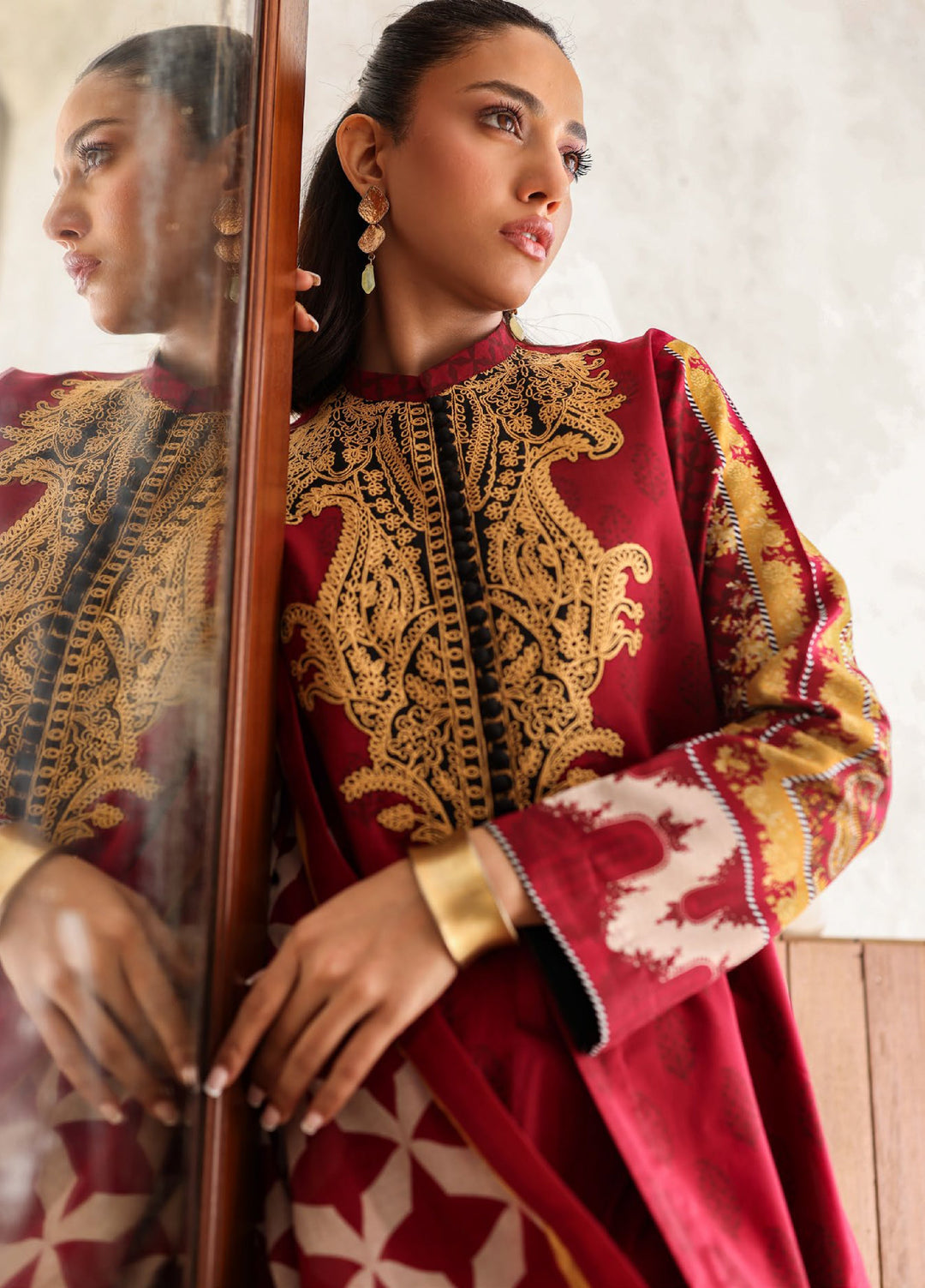 Freesia by Gul Ahmed Unstitched Embroidered Lawn 3 Piece Suit GA26UFL CL-52076 - Summer Collection