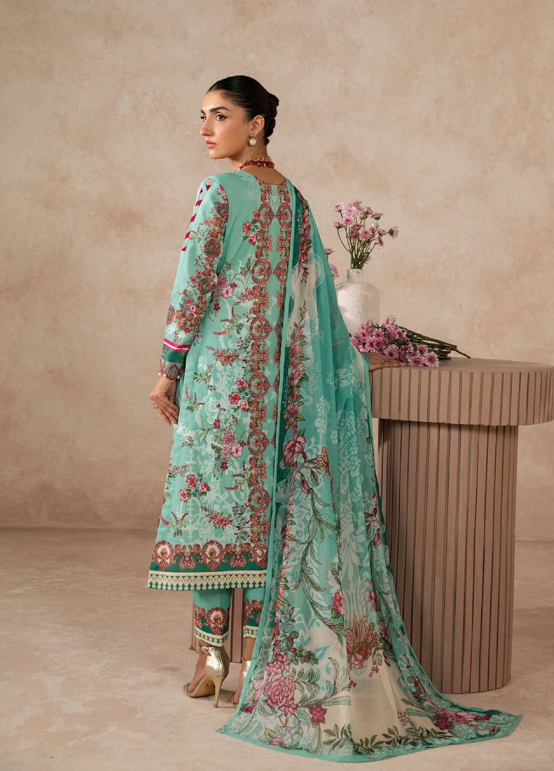 Gulaal Unstitched Embroidered Lawn 3 Piece Suit GL26ULF Vaila D-4 - Festive Collection