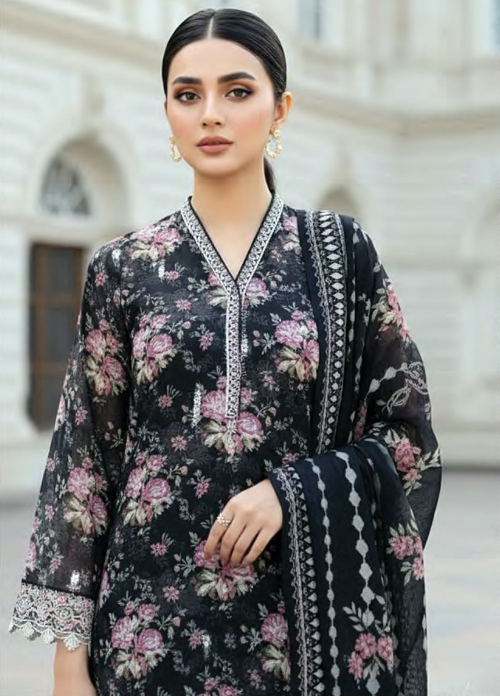 Komal Lawn by Lakhany Unstitched Embroidered Lawn 3 Piece Suit LSM26UK LG-SG-0045 - Summer Collection