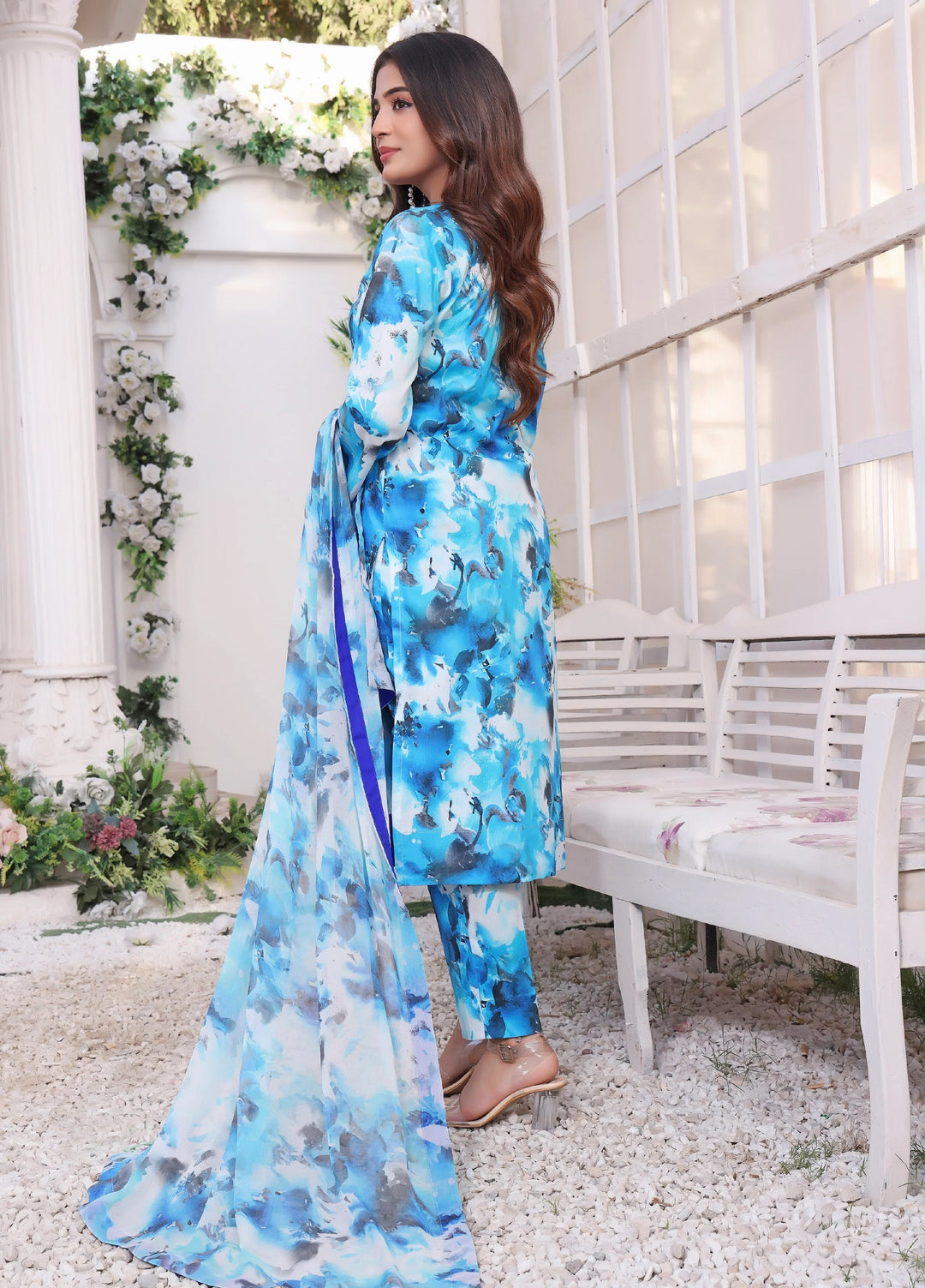 Feathers Pret Printed Lawn 3 Piece Suit Annora