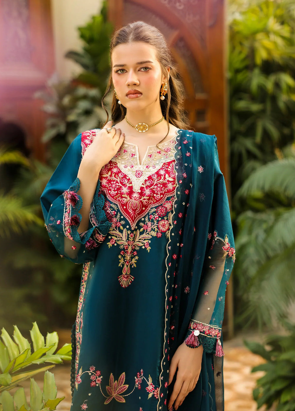Shanaya by Mahnur Unstitched Embroidered Lawn 3 Piece Suit MN26USL SH-08 - Summer Collection