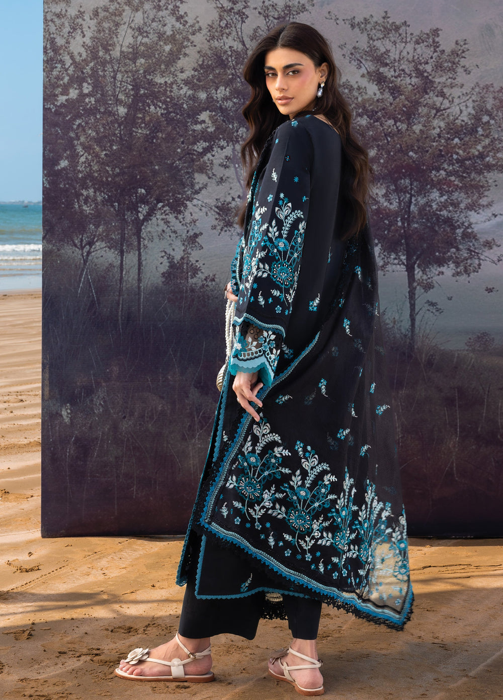 Sirene by Mahnur Unstitched Embroidered Lawn 3 Piece Suit MN26USL S-16 - Summer Collection