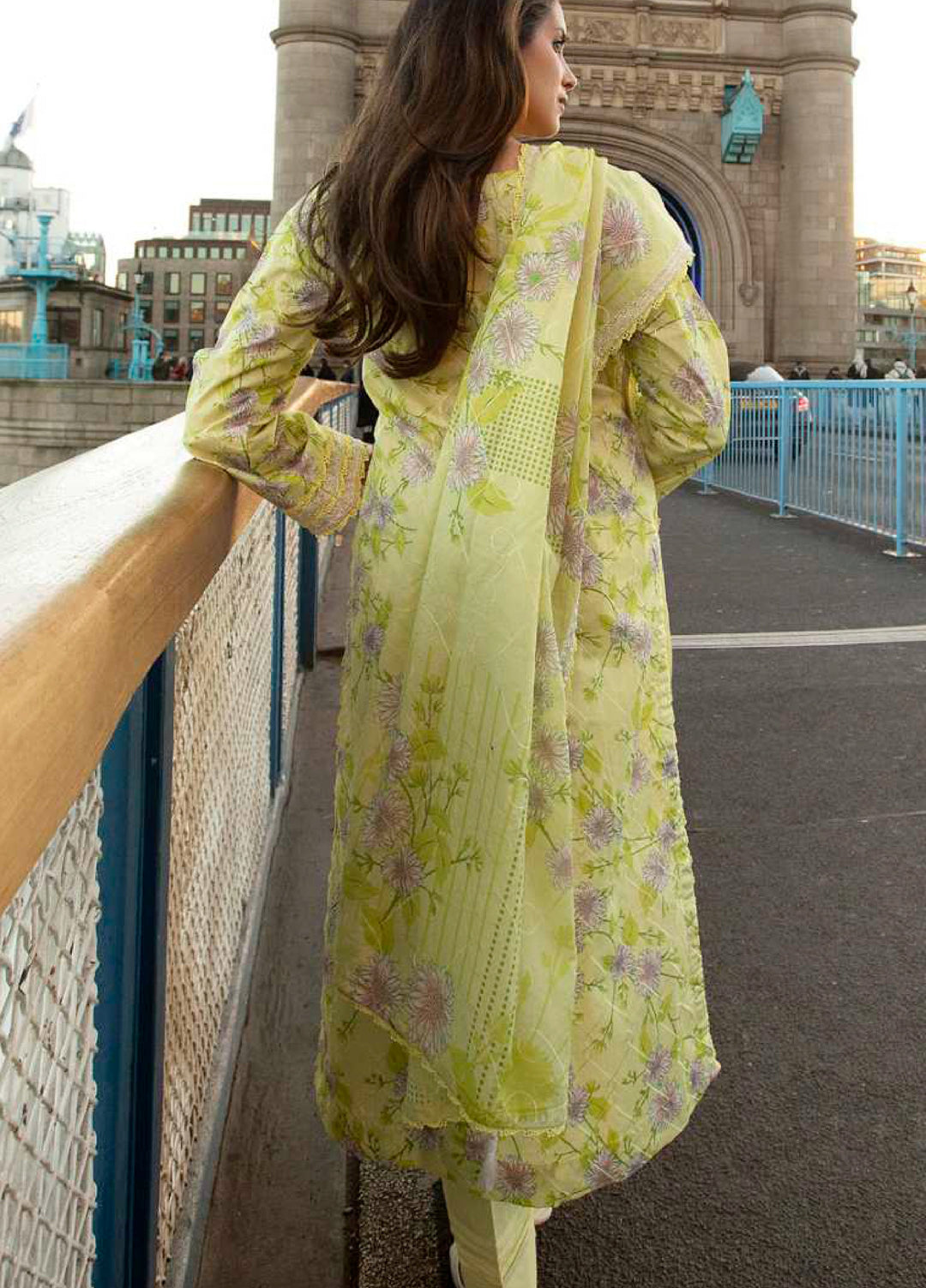 AL Zohaib Dhagakari Unstitched Embroidered Lawn 3 Piece Suit AZ26UD D-6 - Summer Collection