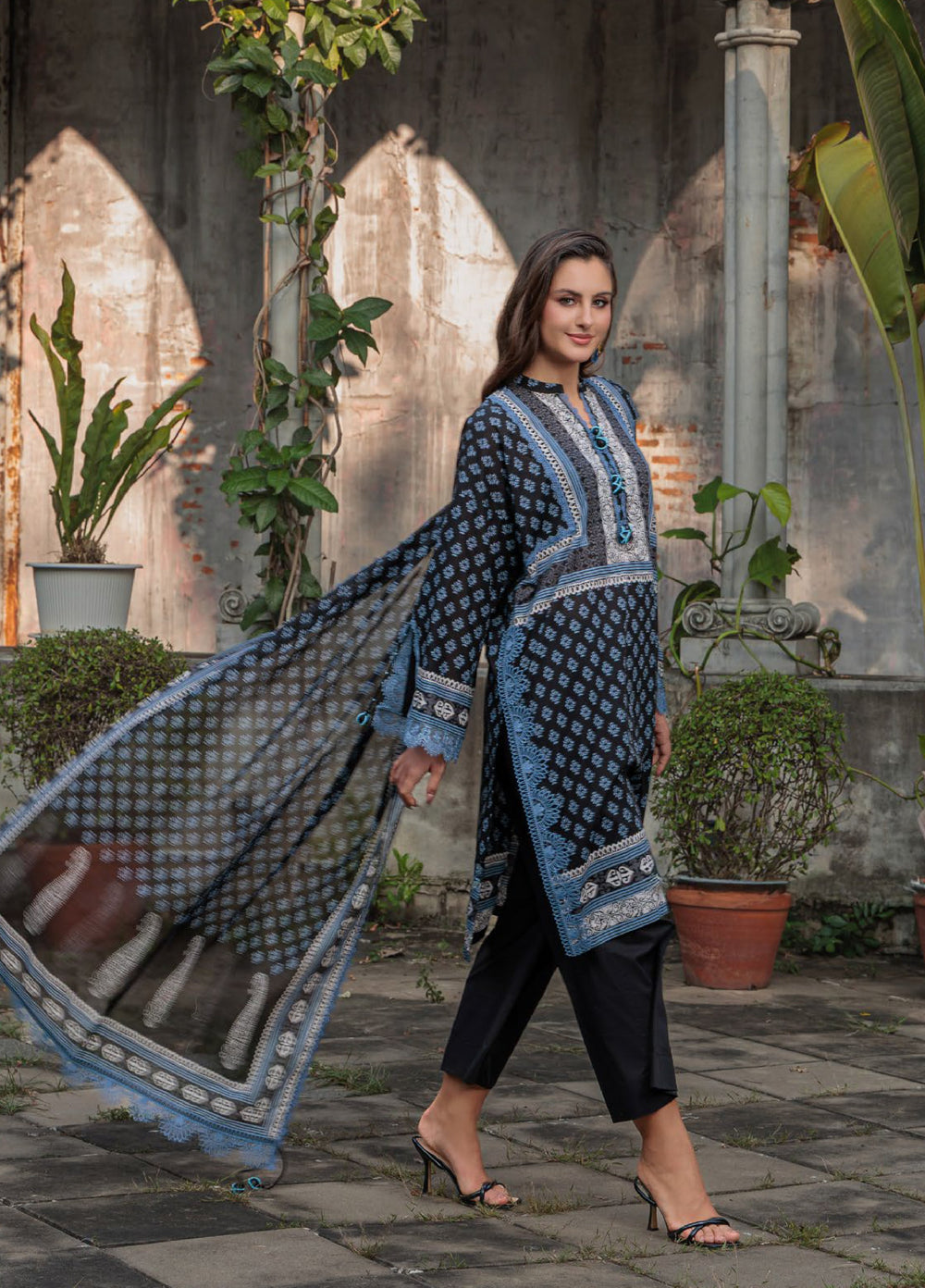 Noir and Blanc by Gul Ahmed Unstitched Printed Lawn 3 Piece Suit GA26UNBL B-62002 - Summer Collection