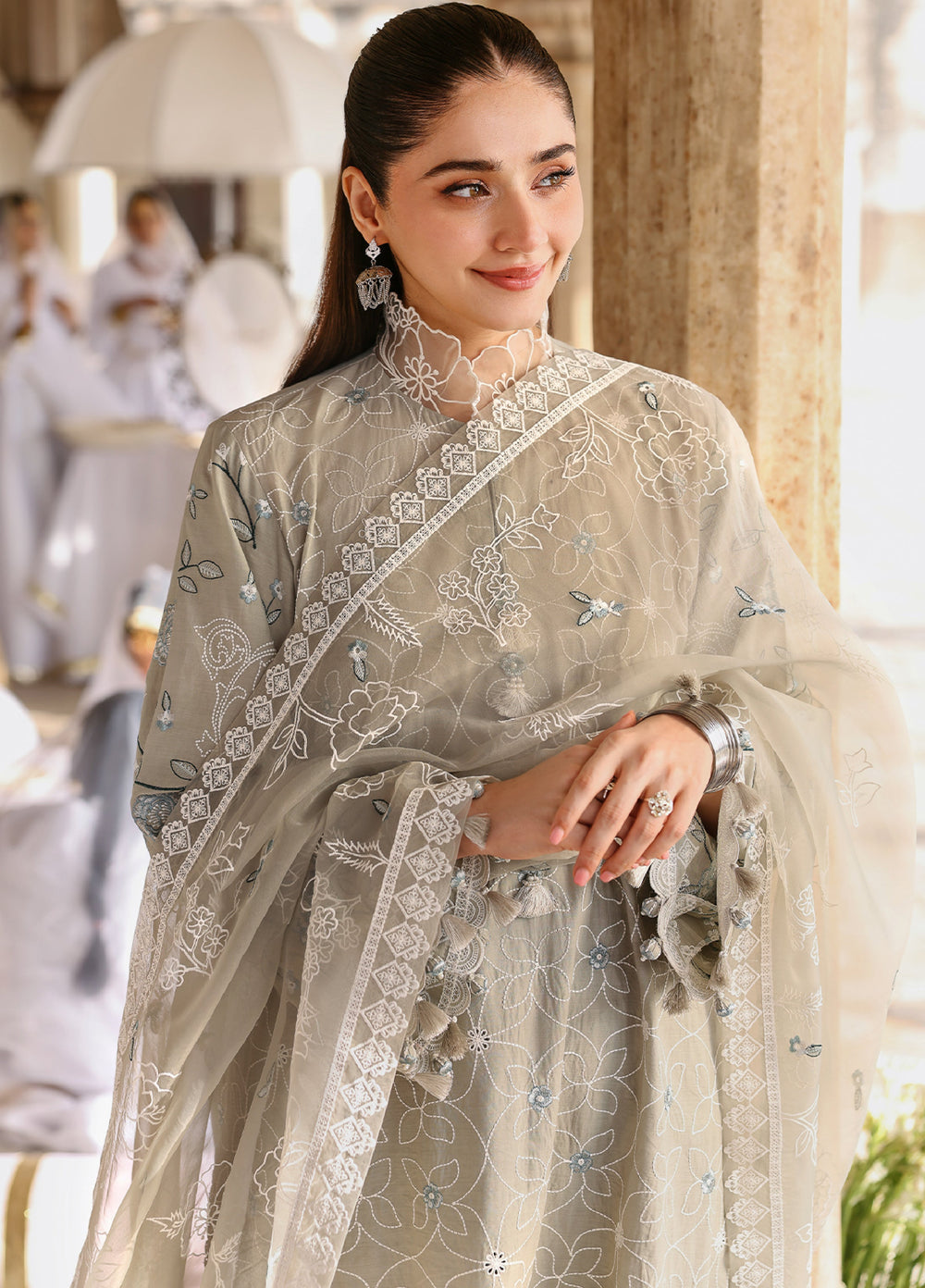 Cross Stitch Unstitched Embroidered Premium Lawn 3 Piece Suit CS26UCPL D8 SUMMER BREEZE - Eid Collection