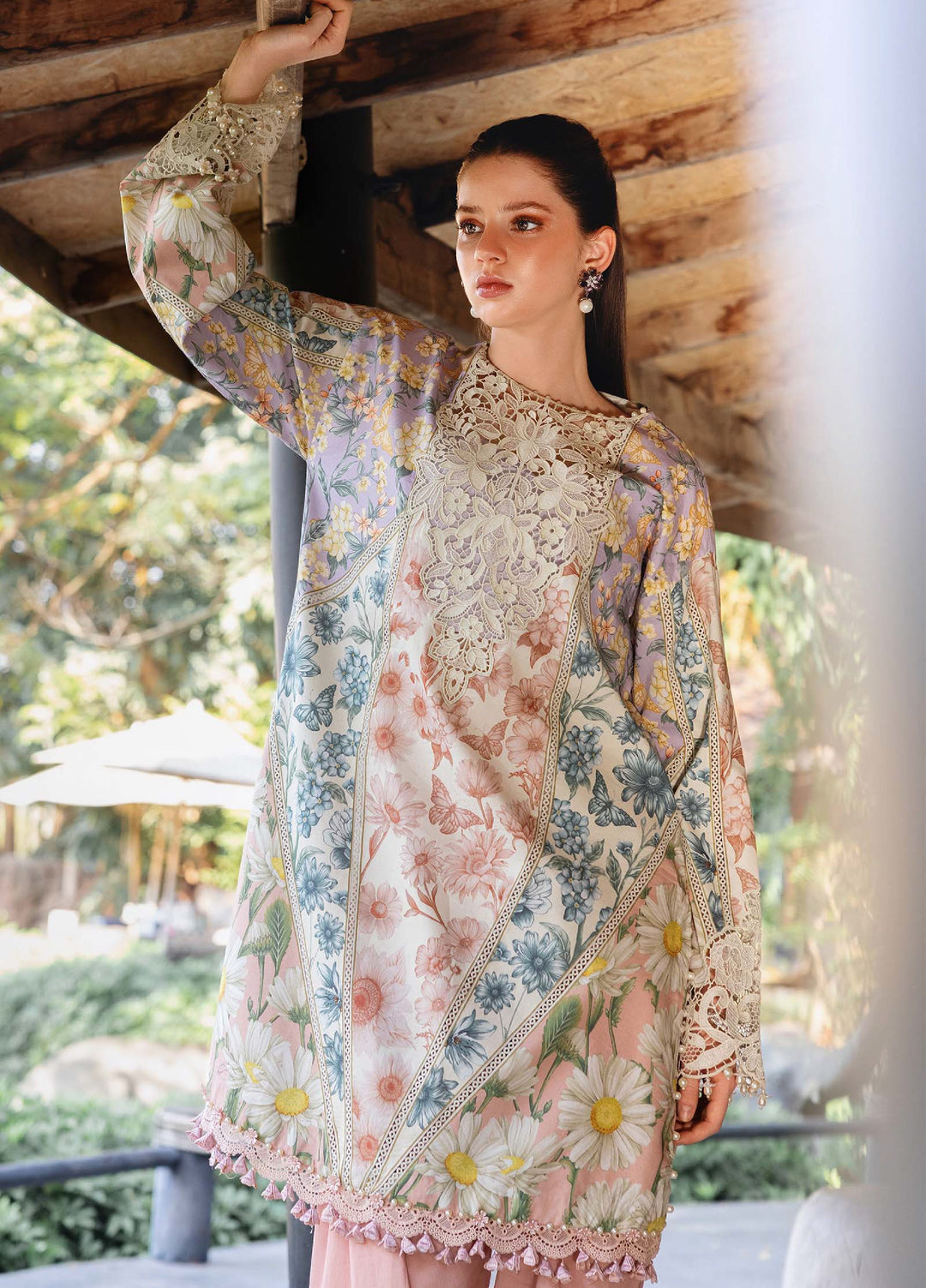 M Prints by Maria B Unstitched Printed Lawn 3 Piece Suit MB26UMP D-10 B - Summer Collection