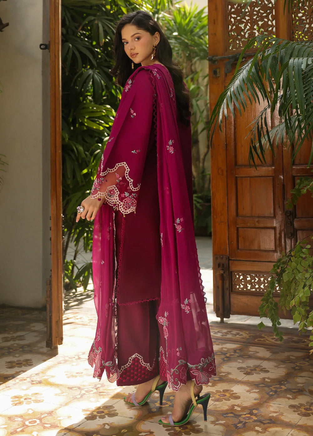 Shanaya by Mahnur Unstitched Embroidered Lawn 3 Piece Suit MN26USL SH-02 - Summer Collection