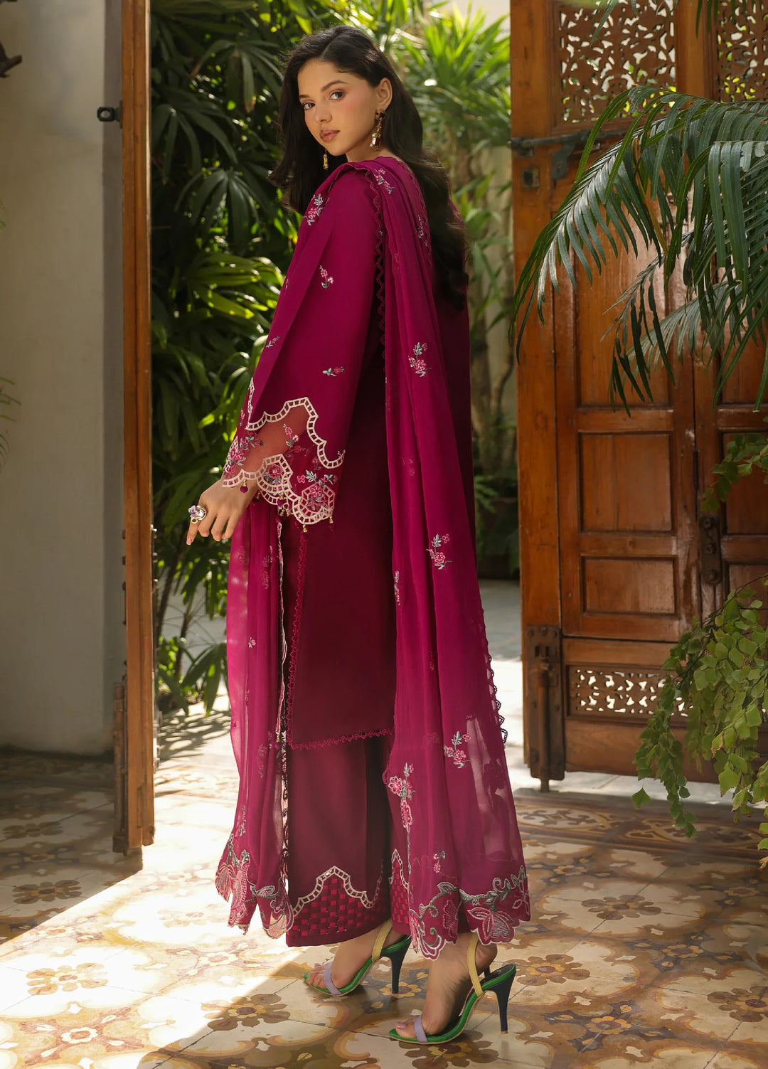 Shanaya by Mahnur Unstitched Embroidered Lawn 3 Piece Suit MN26USL SH-02 - Summer Collection
