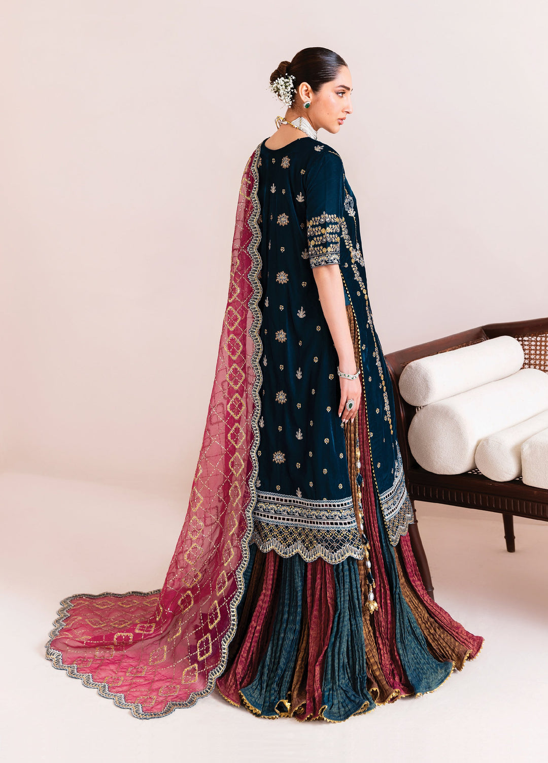 Makhmal by Alizeh Fashion Unstitched Luxury Velvet Embroidered 3 Piece Suits AFB25MV AF-VLT-2222-MEHROOВ- Festive Collection