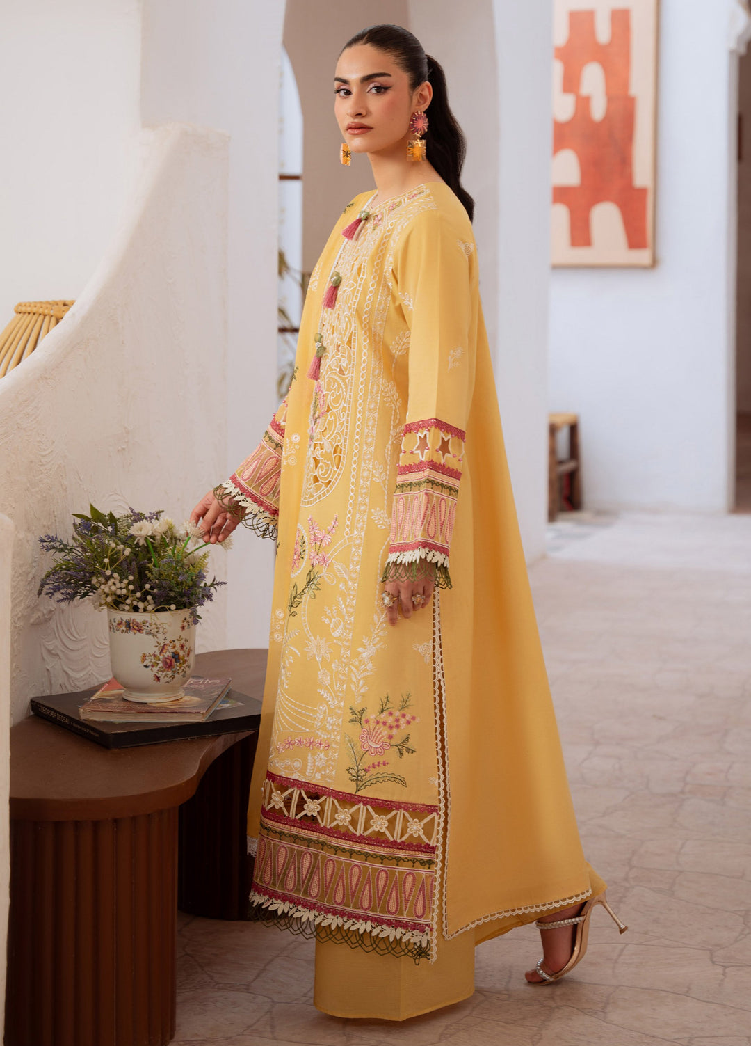 Shanaya by Mahnur Unstitched Lawn Embroidered 3 Piece Suit MN26US SN-01 - Summer Collection