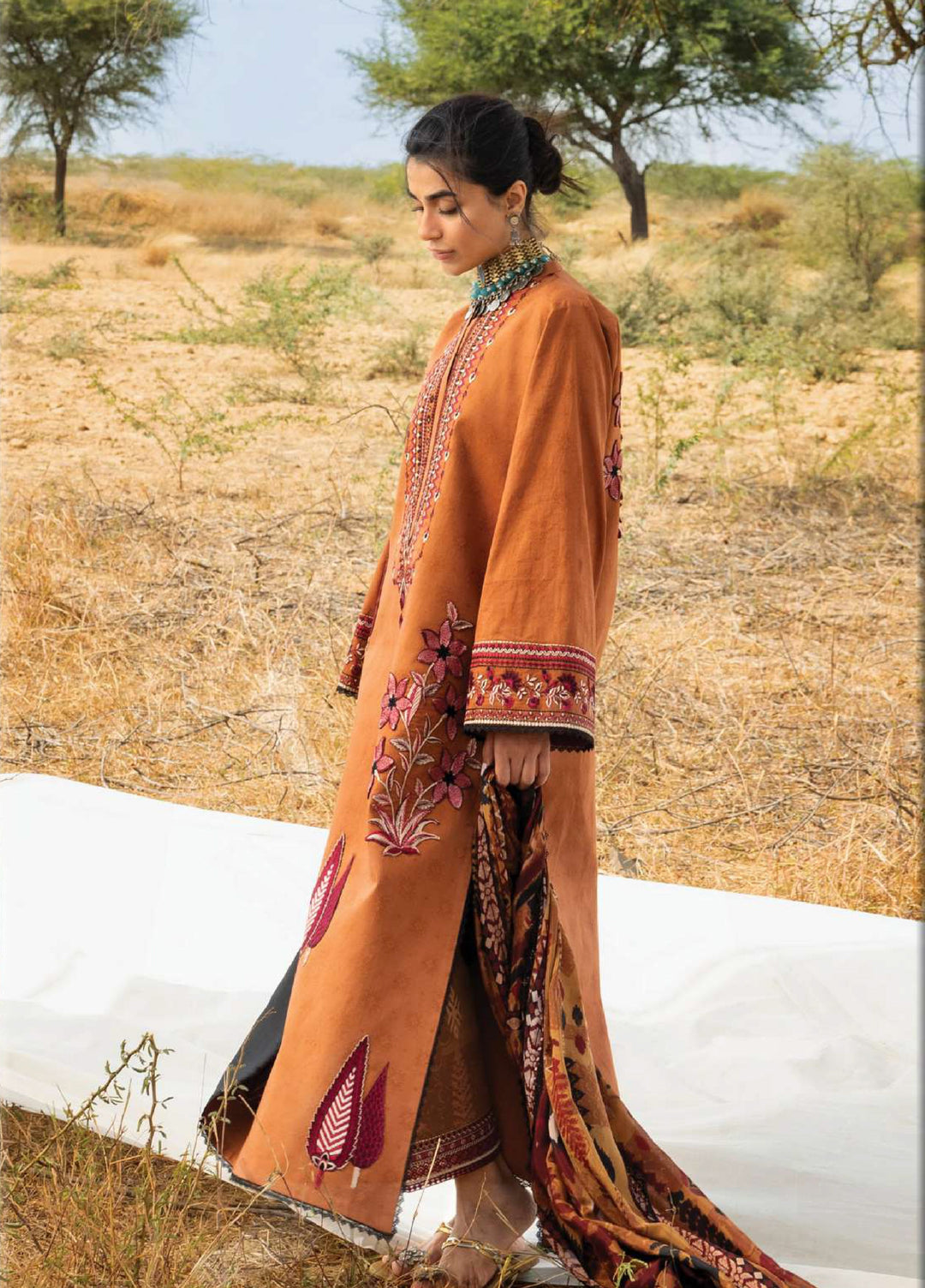 Zainab Chottani Unstitched Embroidered Luxury Lawn 3 Piece Suit ZC26ULZ D-18 ORLINA - Summer Collection