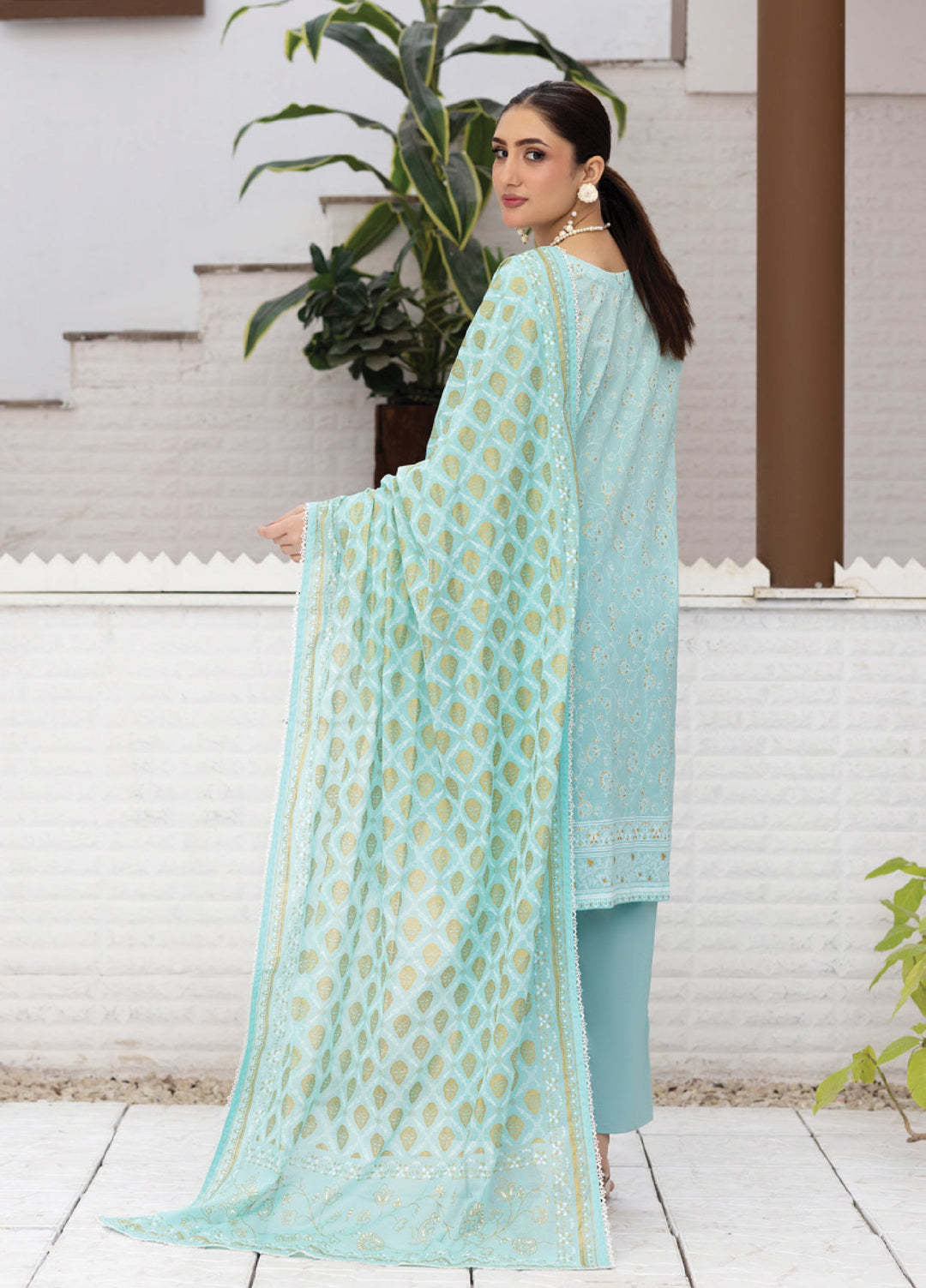 Regalia Textiles Premium Printed Gold Paste Unstitched Lawn 3 Piece Suit RG26UPG D-9 - Summer Collection