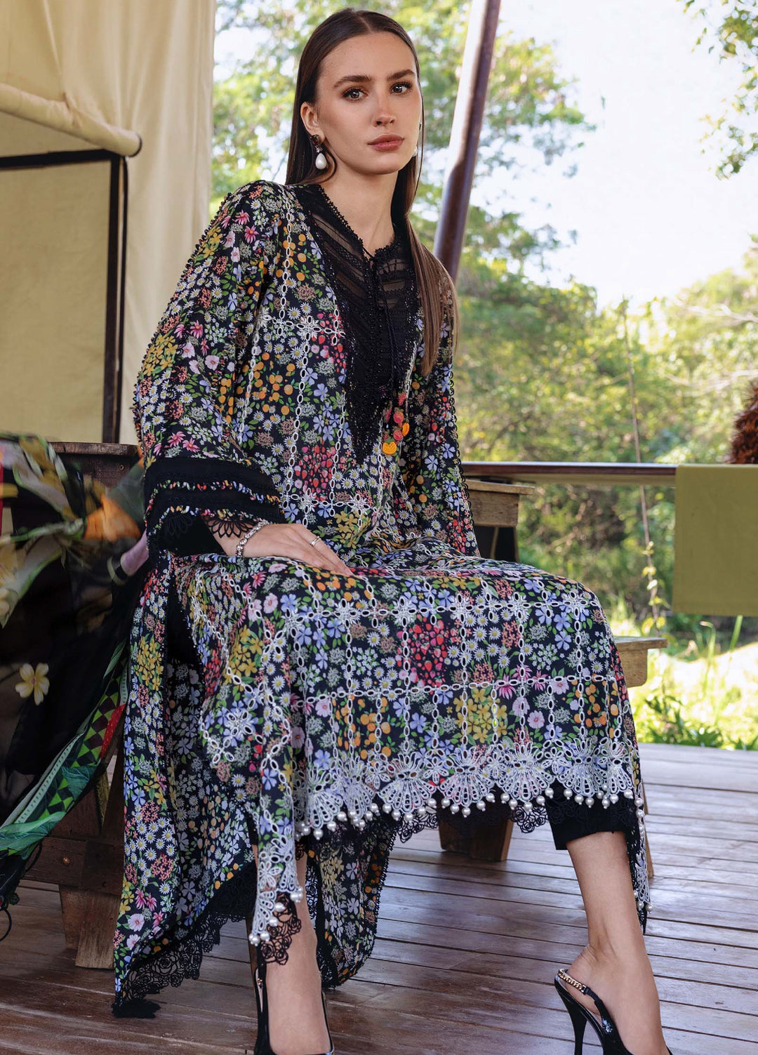 M Prints by Maria B Unstitched Printed Lawn 3 Piece Suit MB26UMP D-14 B - Summer Collection