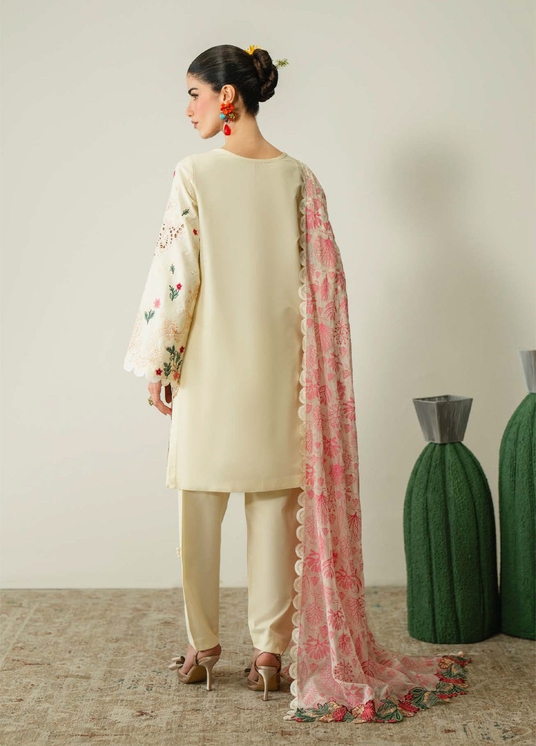 Blooming Flower by Zariya Unstitched Embroidered Lawn 3 Piece Suit ZRY26ULB MAIA ZB-60106 - Festive Collection