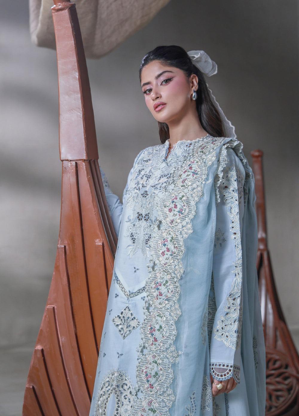 Saagar by Aabyaan Unstitched Embroidered Luxury Lawn 3 Piece Suit ABY26USL AL-3 Sahil - Festive Collection
