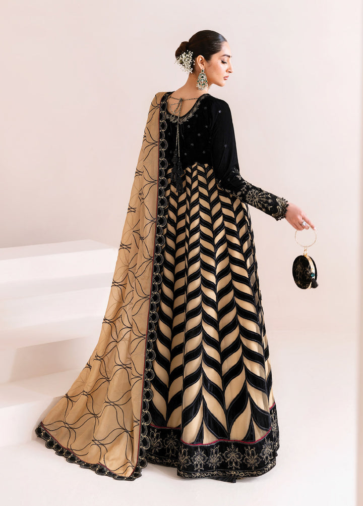 Makhmal by Alizeh Fashion Unstitched Luxury Velvet Embroidered 3 Piece Suits AFB25MV AF-VLT-2223-NOOR JAHAN - Festive Collection